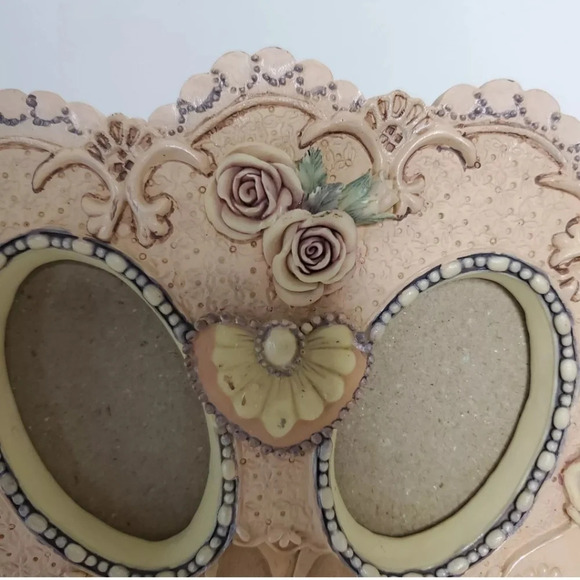 Victorian Hand Painted Rose Design Fan Double Photo Frame for 2x3 Photos - Picture 7 of 10